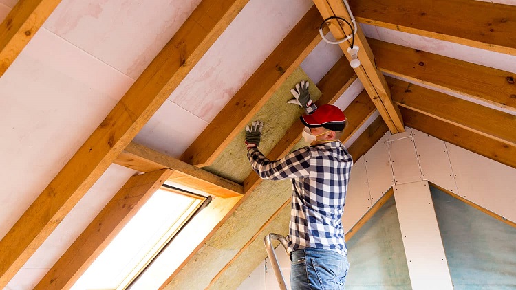 Improving Indoor Air Quality: Removing Old Attic Insulation for a Healthier Home