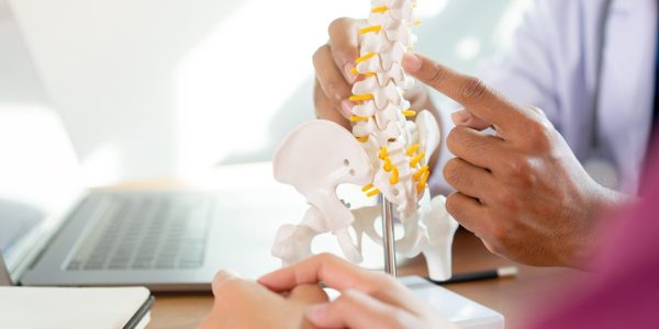 The Expertise of Gloria Willett Mastering Spine Surgery